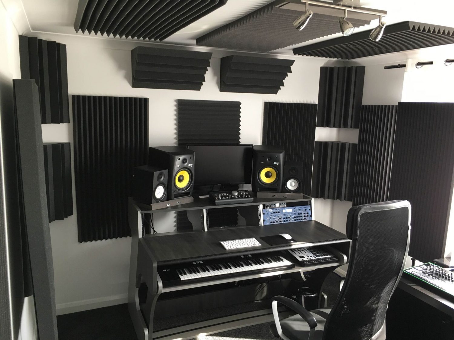soundproof studio near me
